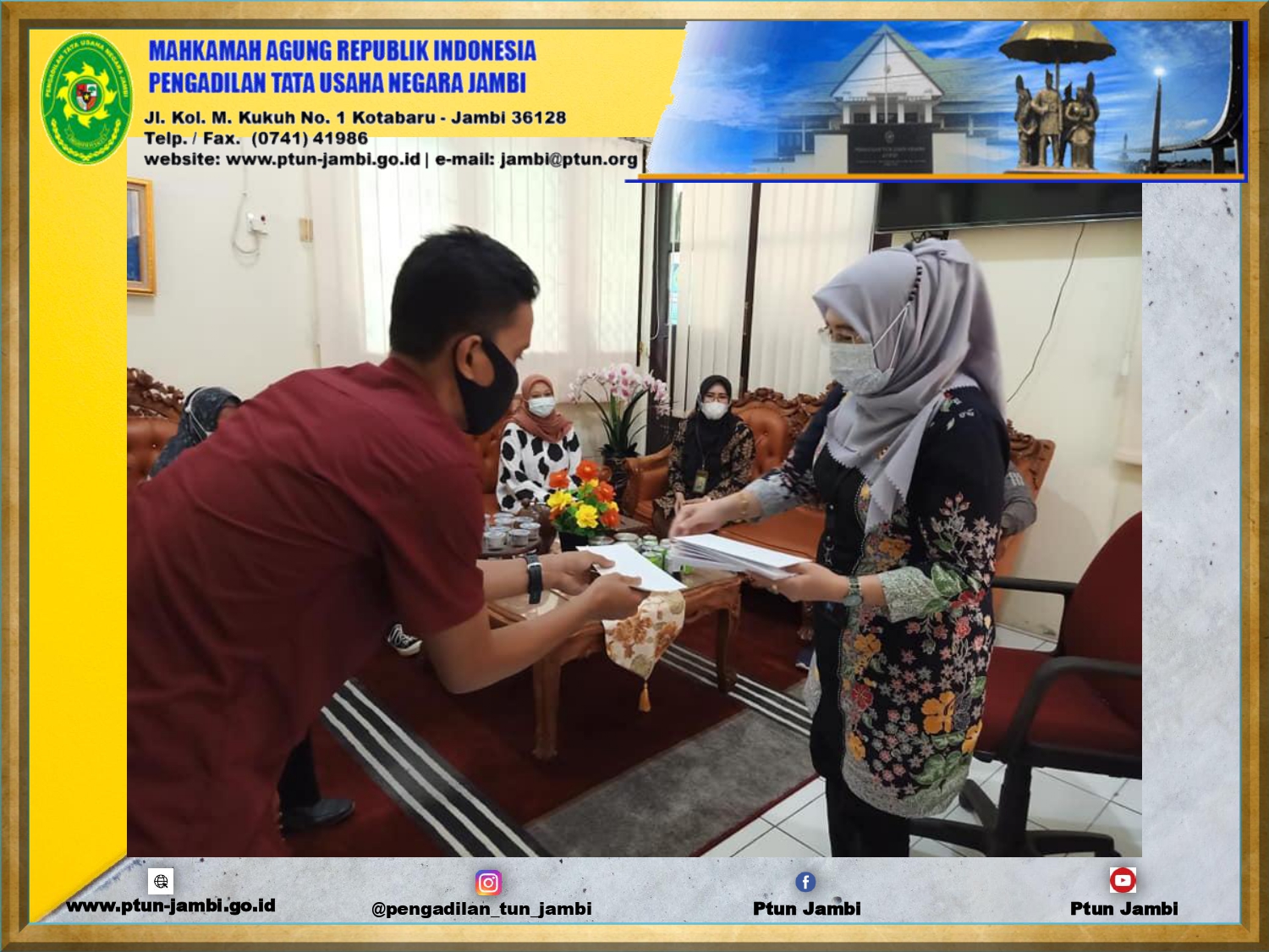 Pemberian Tali Asih Berbagi Rejeki Kepada Tenaga Honorer